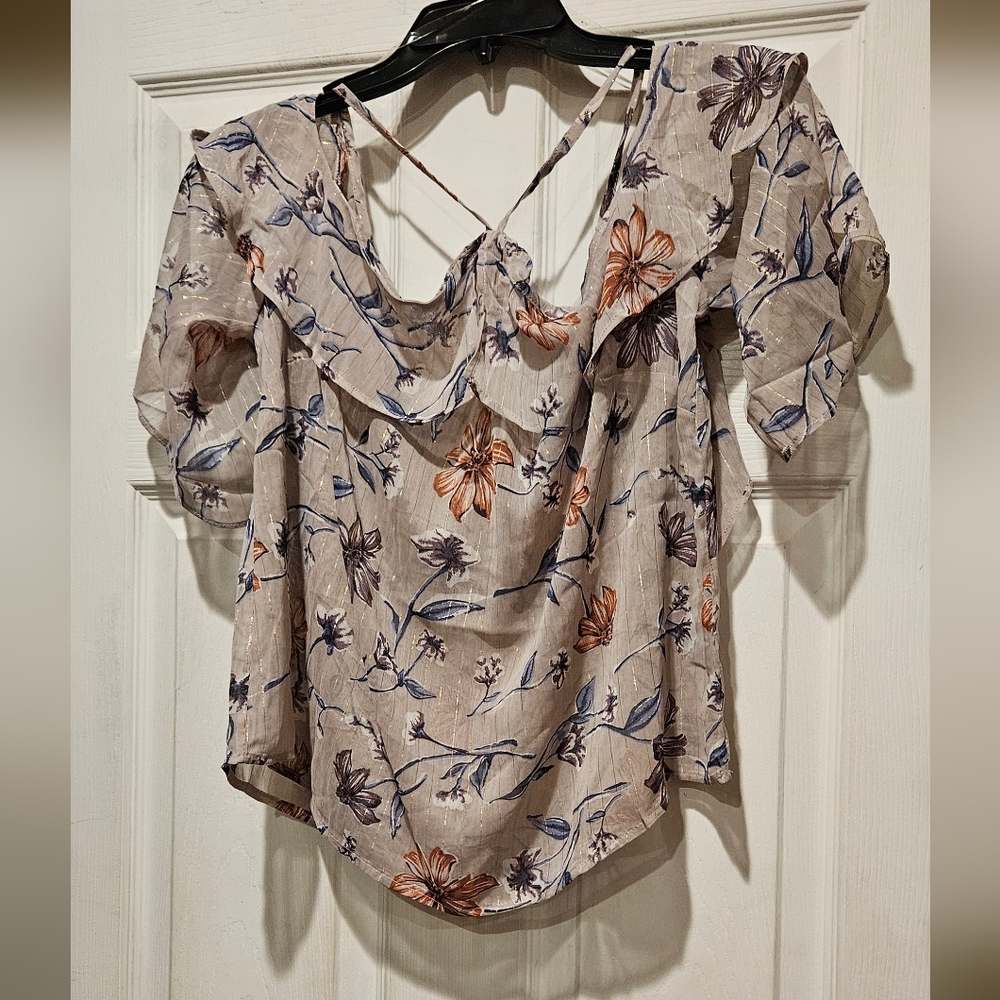 IRIS COLD SHOULDER TOP